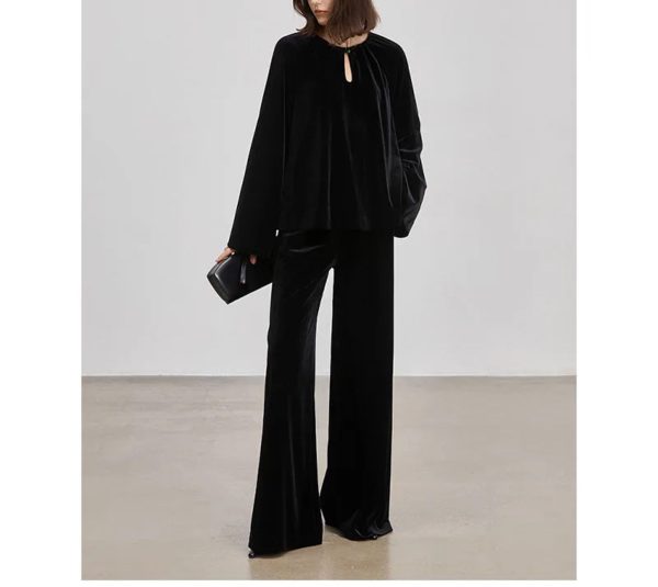 51X5KDptWYL.jpg Plus Size Women's Velvet Set - Pullover Top & Wide Leg Pants Relaxed Comfort Fit