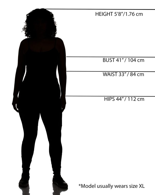 61mgt0135wL.jpg Women's Sleeveless Neckline Cutout Jumpsuit With Pockets